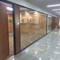 南昌 辦公室玻璃隔斷 高隔斷鋁合金型材單層玻璃拼縫隔斷磨砂隔斷